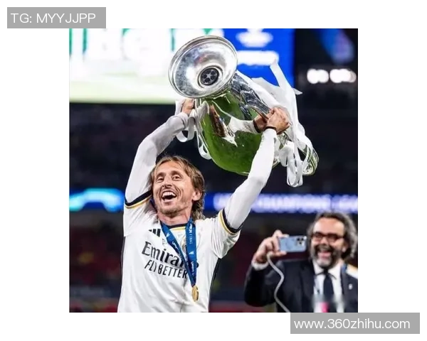 皇马与罗马传奇赛重温经典对决球迷共庆足球盛宴